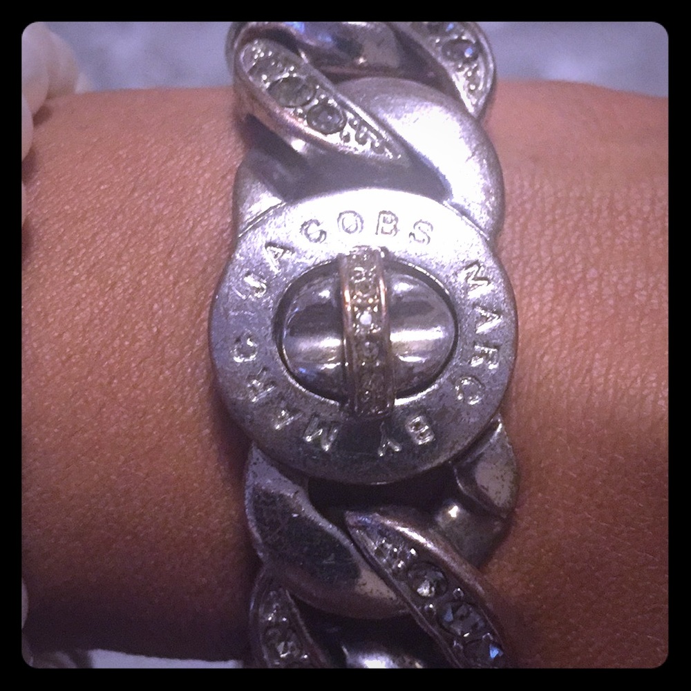 Marc Jacobs turn lock silver-tone bracelet